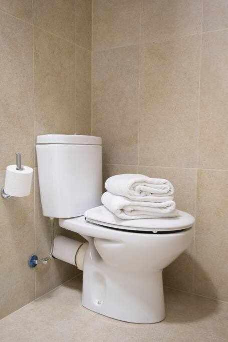 Comodo Y Agradable Estudio En Madrid Centro A5 المظهر الخارجي الصورة